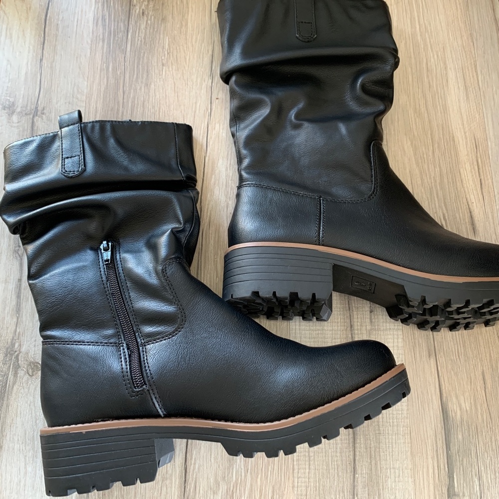 NEW Sun + Stone Black Lug Sole Slouchy Platform Boots